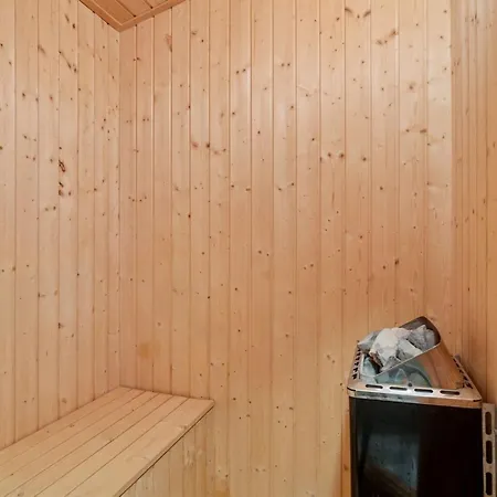 펜션 Signe - 800m From The Sea In Bornholm By Interhome *